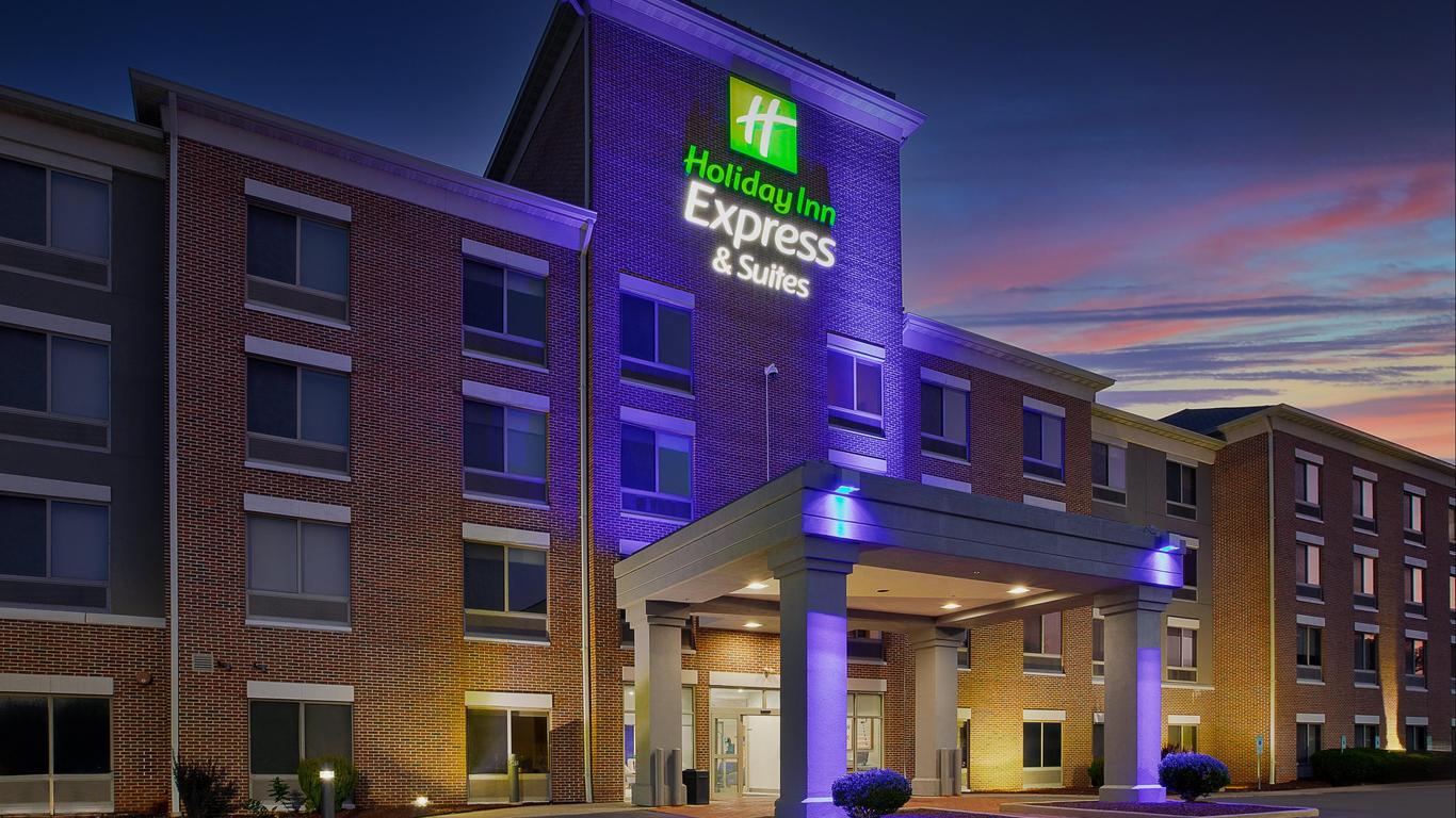 ホリデイ・イン エクスプレス アンド スイーツ ミルウォーキーースウエスト パーク プレイス アン IHG ホテル