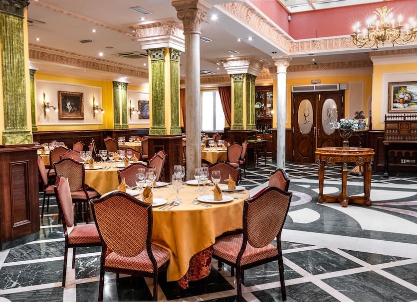 レストラン 写真