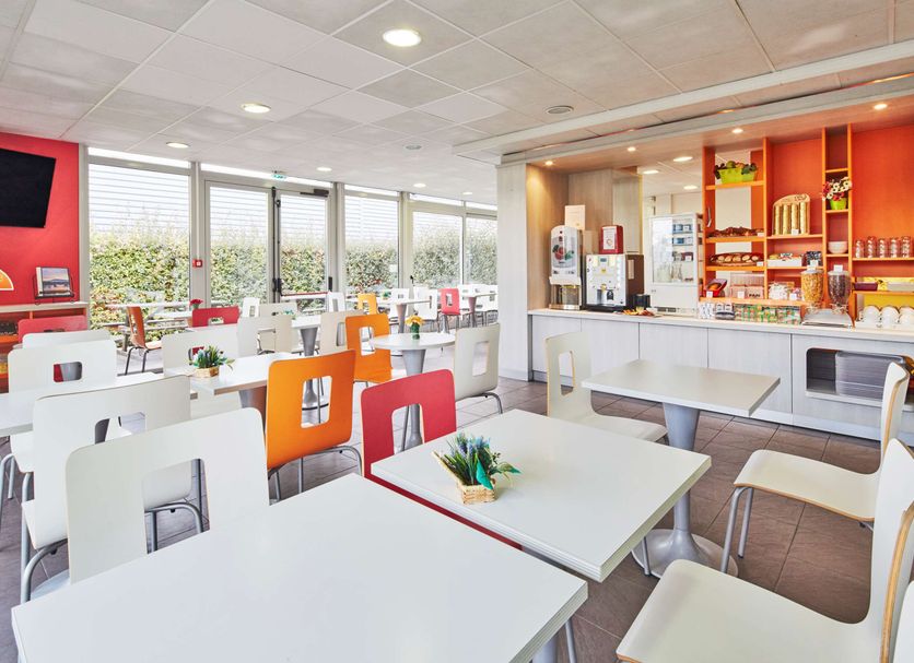 ダイニングルーム 写真