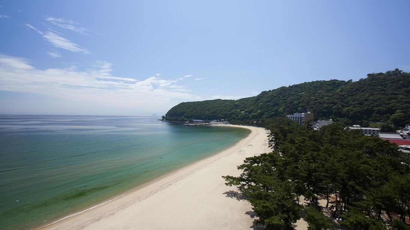 海月館