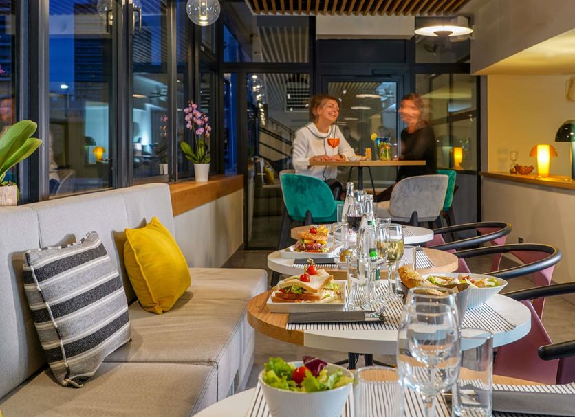 レストラン 写真