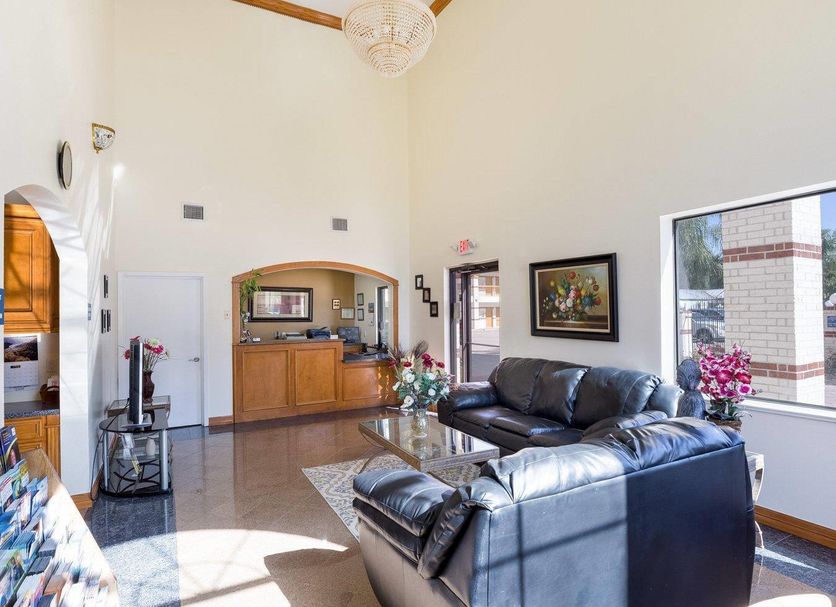 リビングルーム 写真