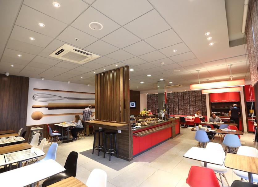 レストラン 写真