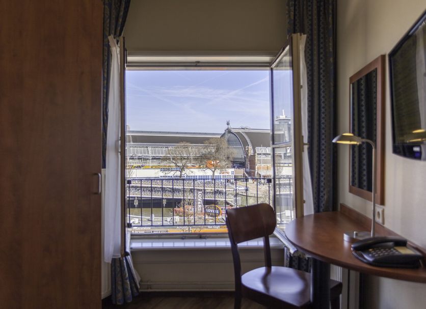 バルコニー 写真