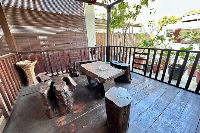 ラングーン レジデンス 26