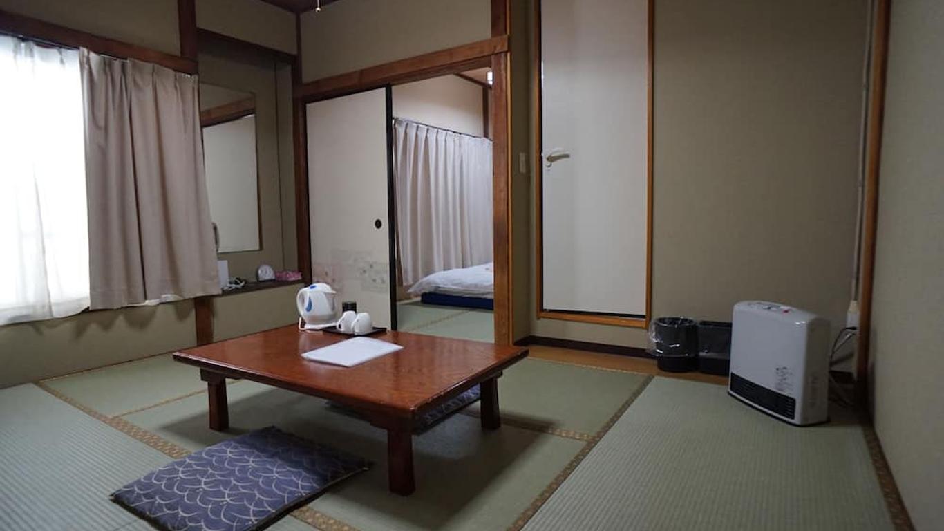 旅館 勝太郎