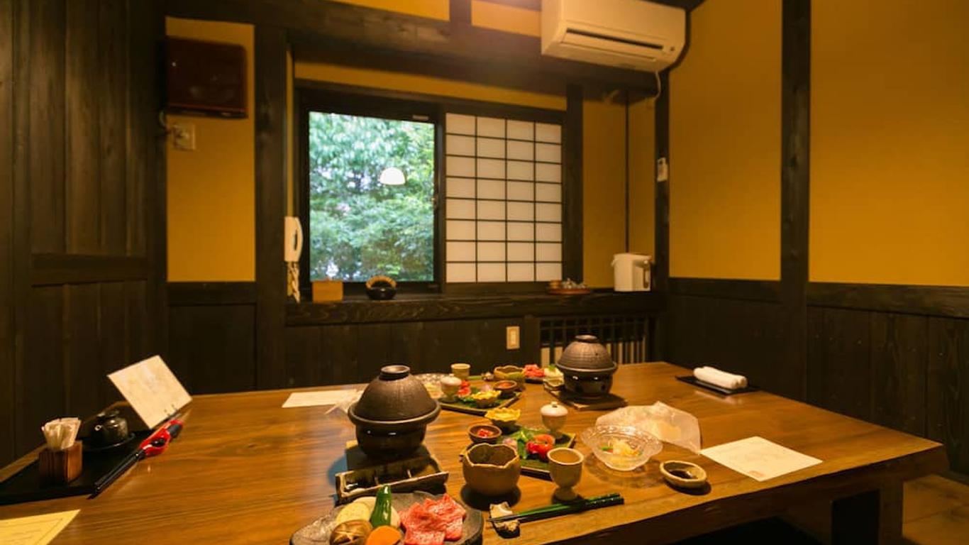 山あいの宿　喜安屋