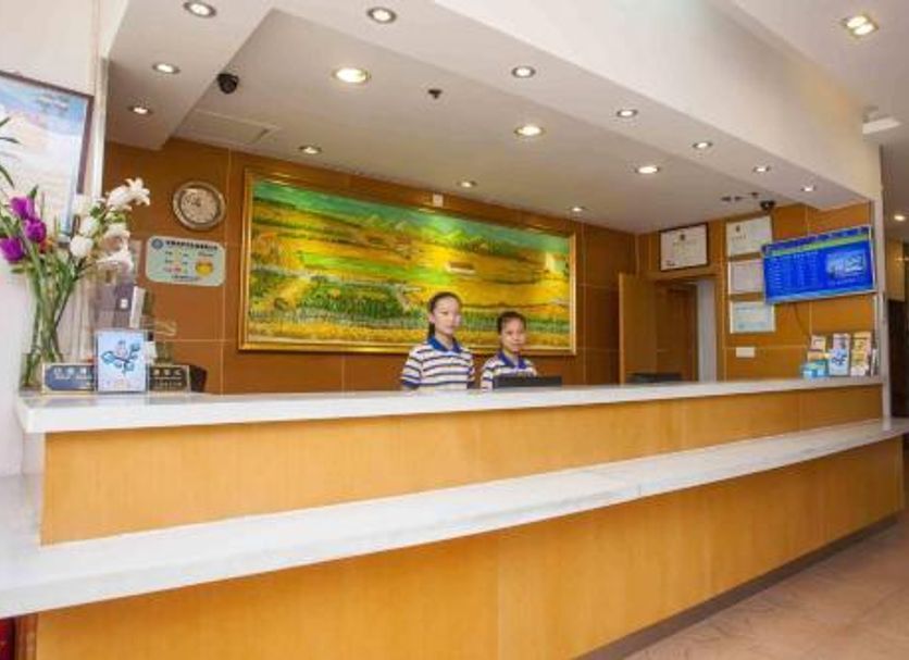 フロントデスク 写真