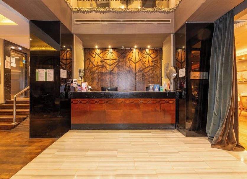 フロントデスク 写真