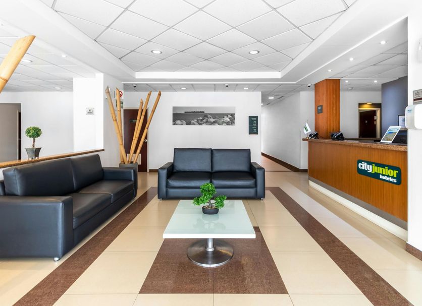 フロントデスク 写真