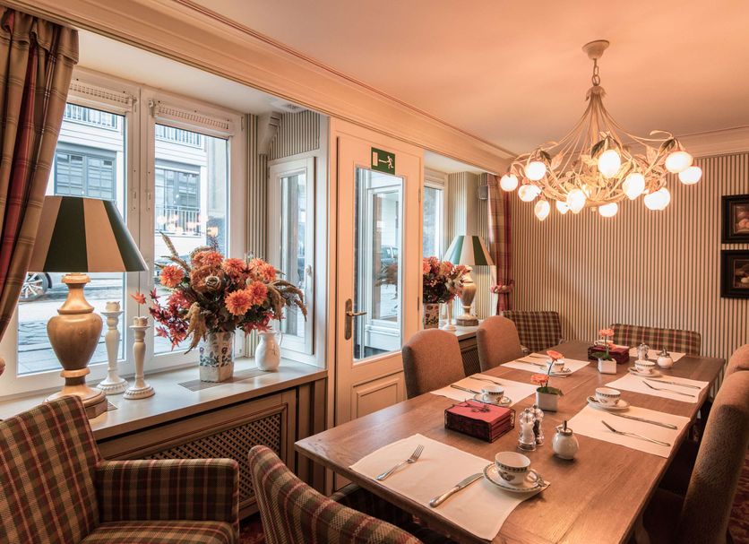 ダイニングルーム 写真