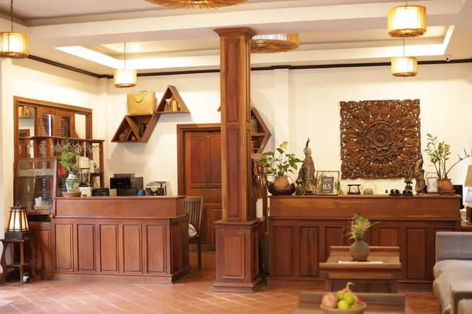 ロイヤル ピーコック ブティック ホテル