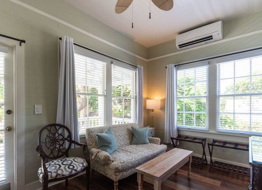 リビングルーム 写真