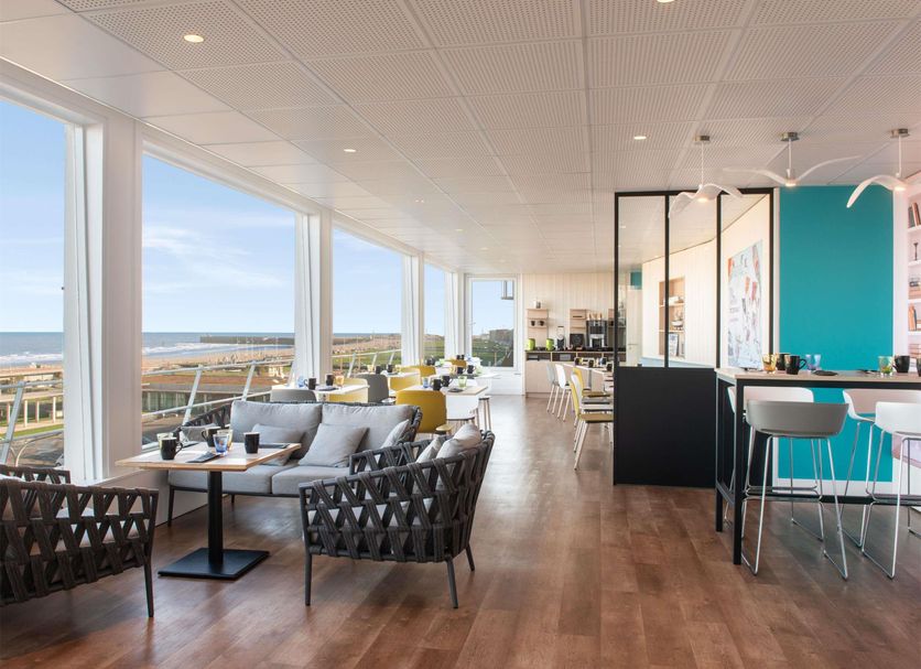 リビングルーム 写真