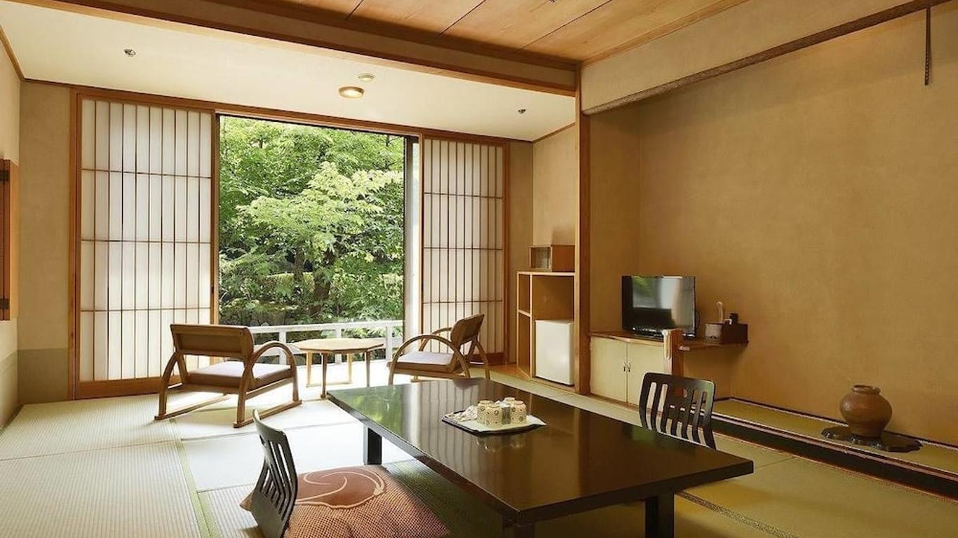 伊東園ホテル松川館