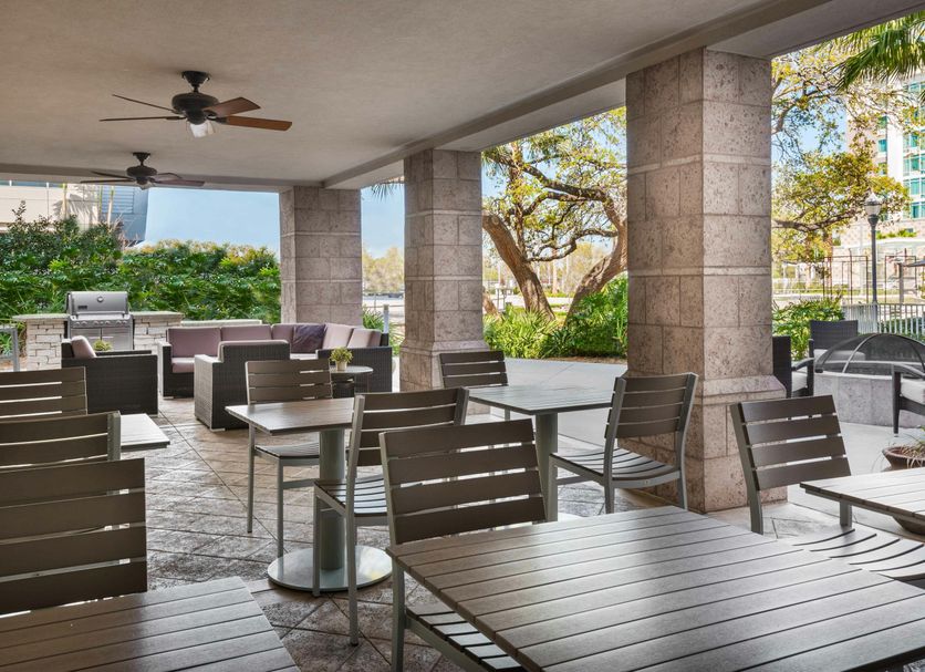 レストラン 写真