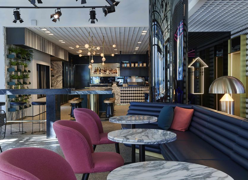 レストラン 写真