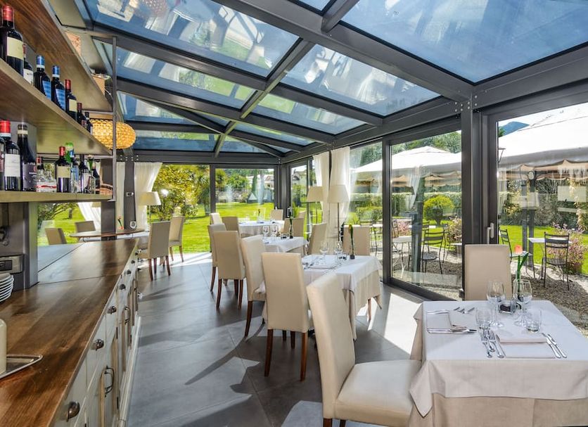 レストラン 写真