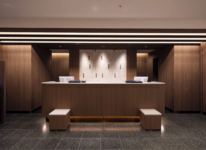 フロントデスク 写真