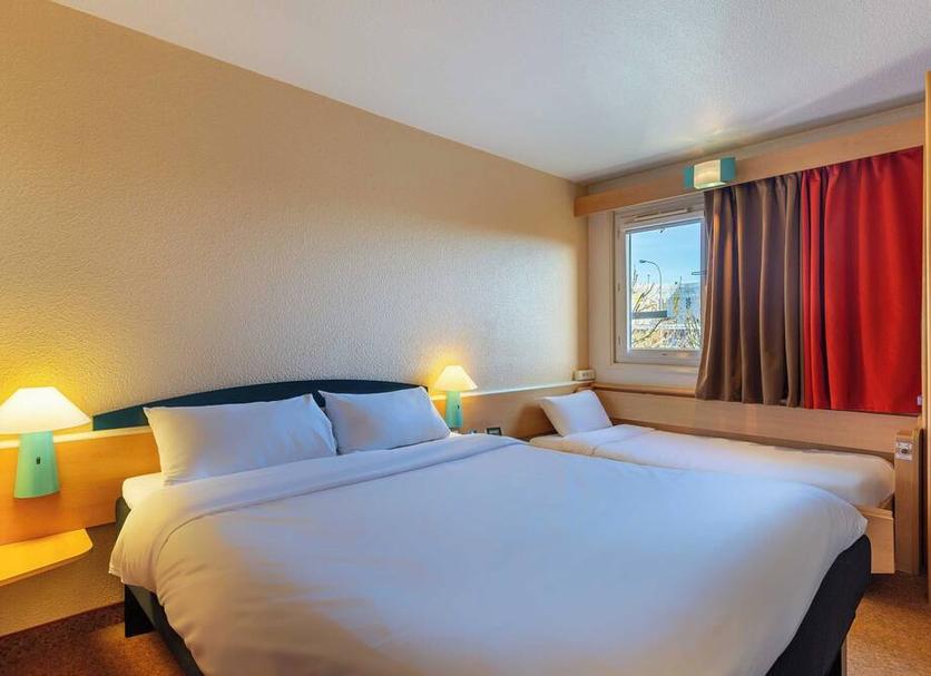 寝室 写真