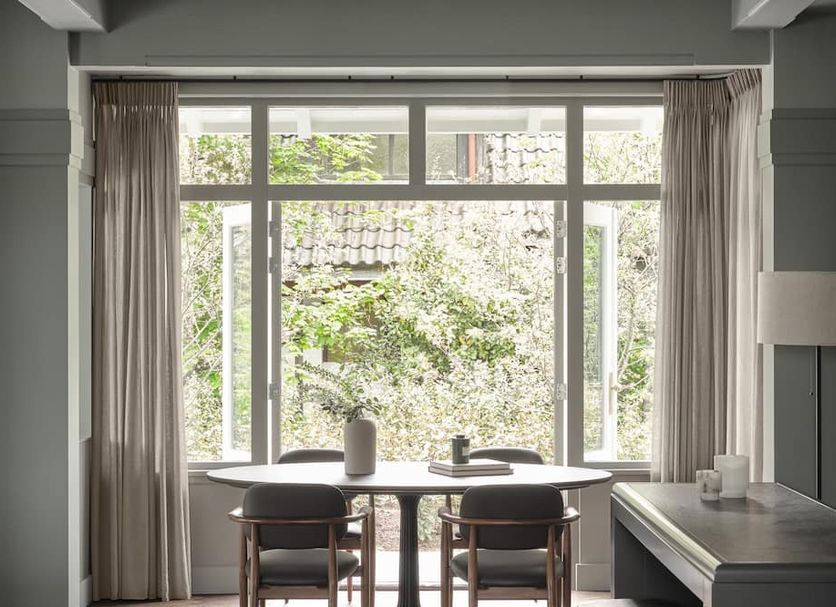 ダイニングルーム 写真