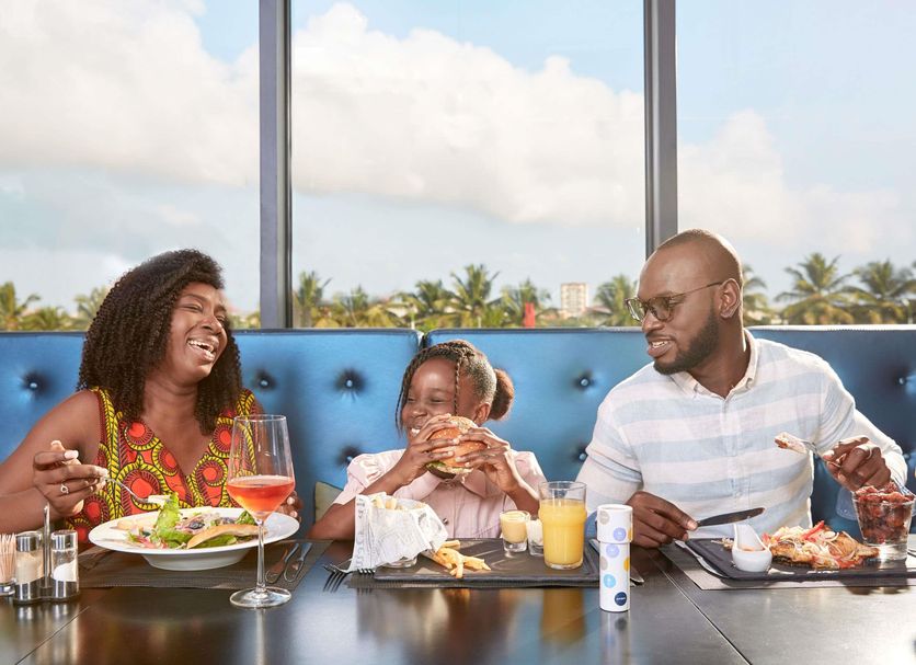 レストラン 写真