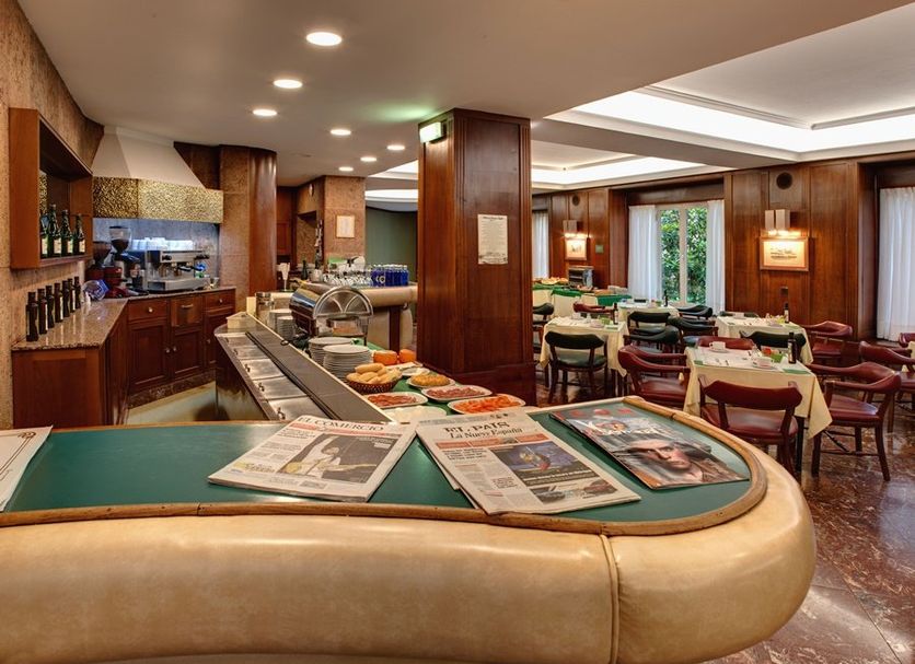 レストラン 写真