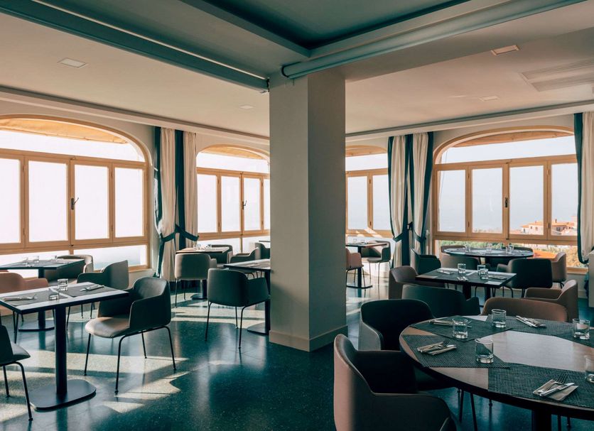 レストラン 写真