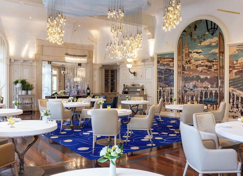 レストラン 写真