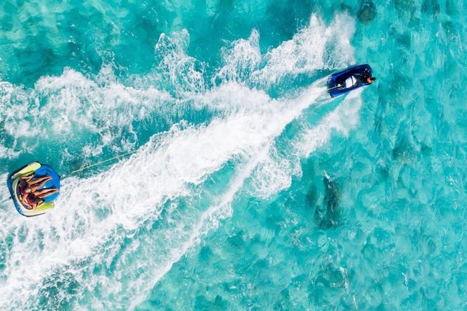 アリーナ ビーチ ホテル