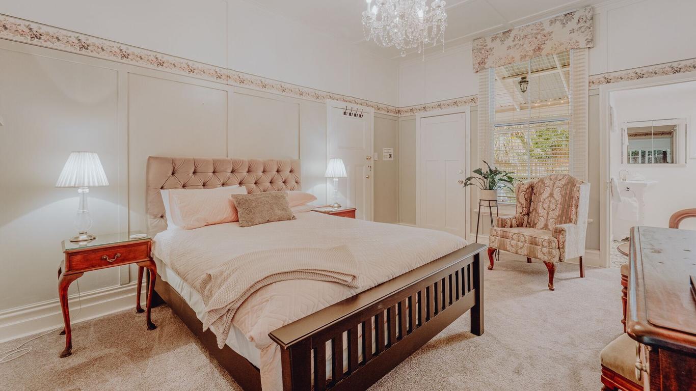 ジネスタ ハウス B&B