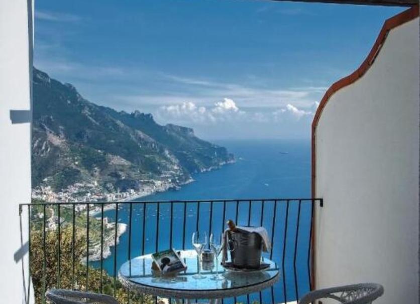 バルコニー 写真