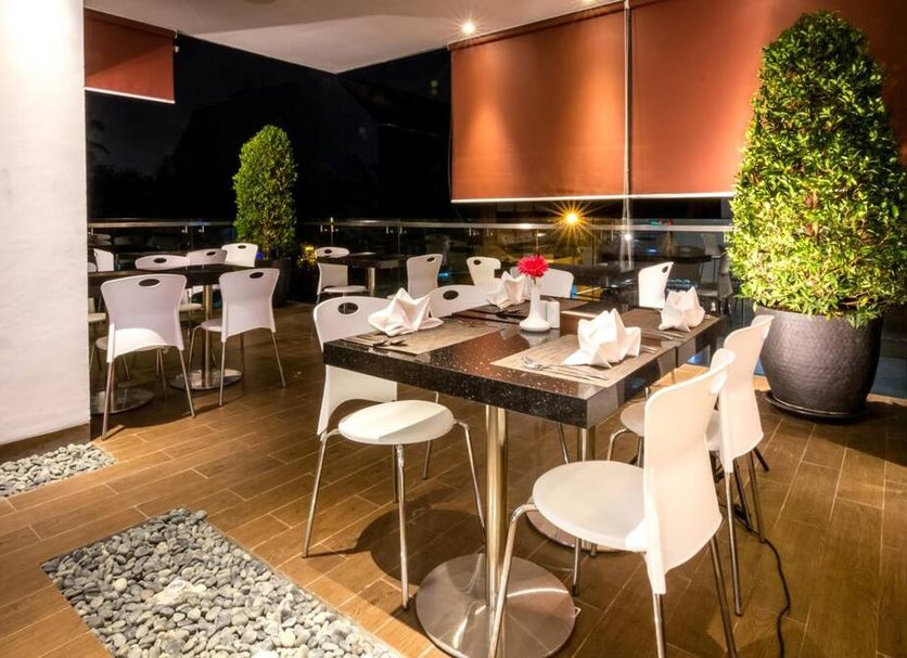 レストラン 写真