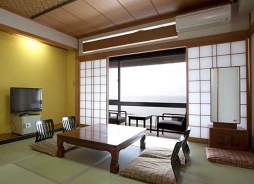 ダイニングルーム 写真