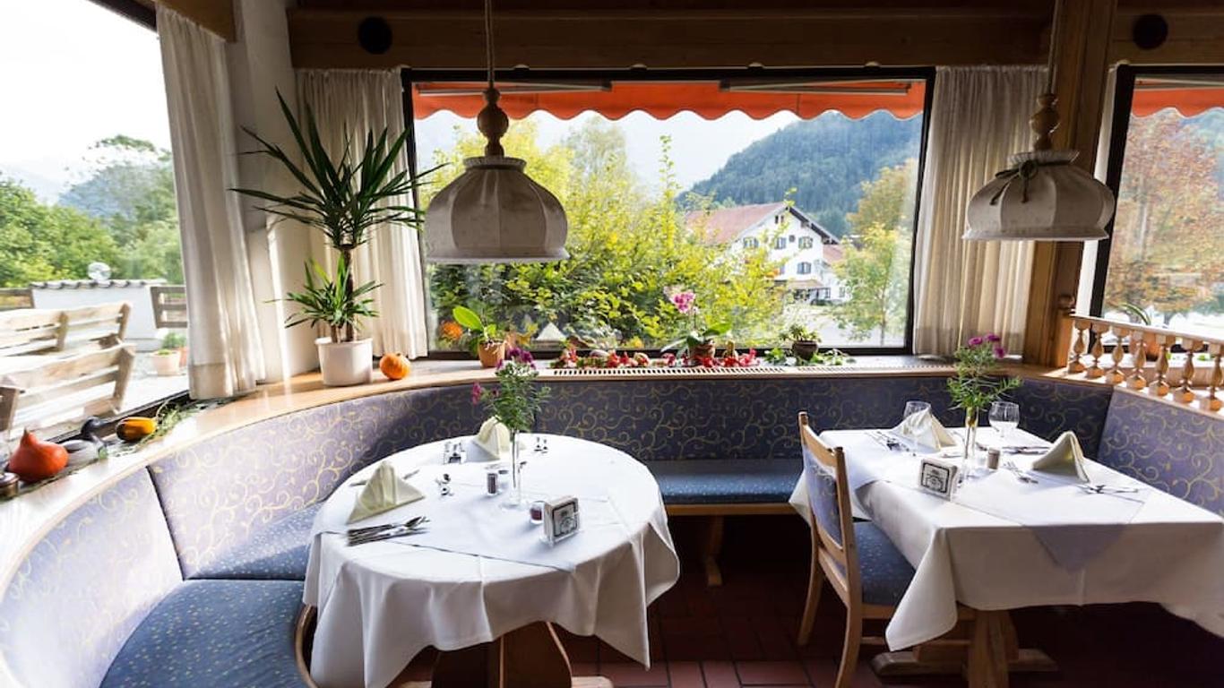 Landhotel Maiergschwendt バイ デヴァ