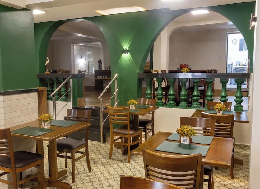 レストラン 写真