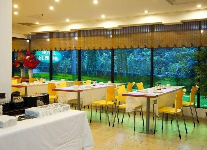 レストラン 写真