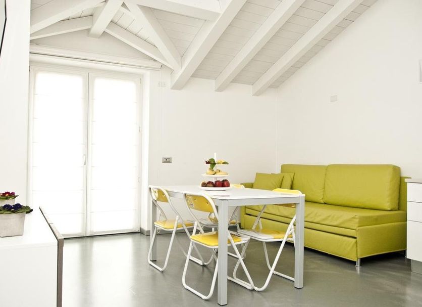 ダイニングルーム 写真