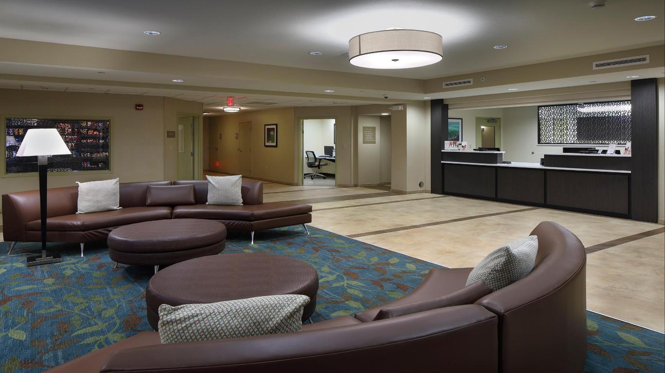 キャンドルウッド スイーツ ニューアーク サウス - ユニバーシティ エリア バイ IHG