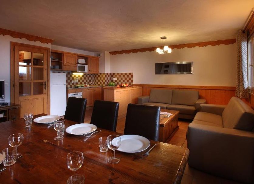 ダイニングルーム 写真