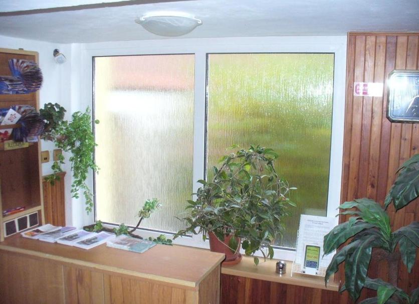 フロントデスク 写真
