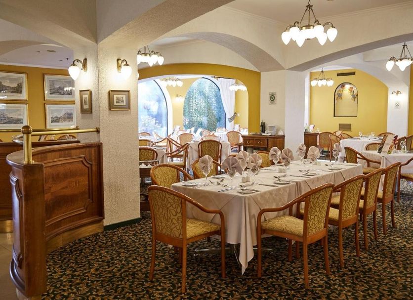 レストラン 写真