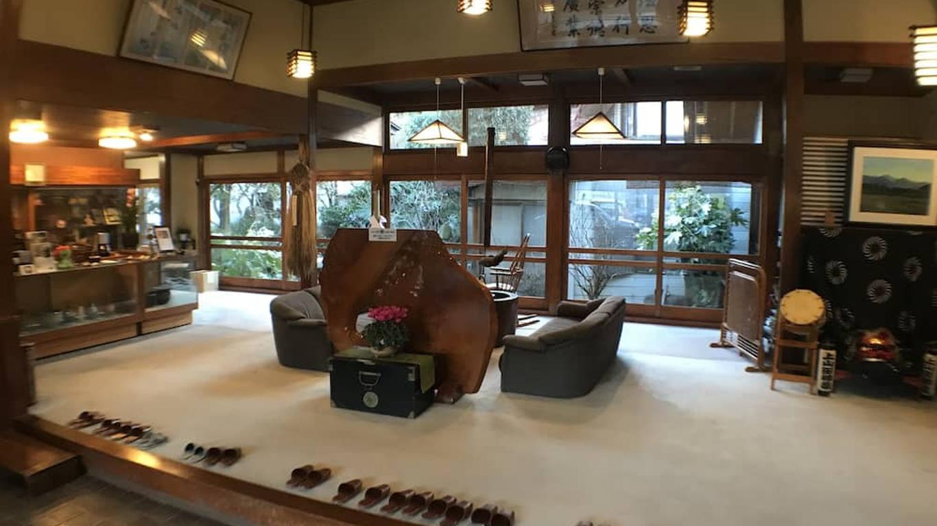 戸倉上山田温泉旅館亀清
