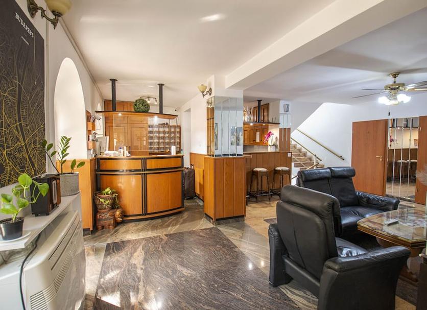 フロントデスク 写真