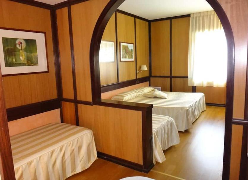 寝室 写真