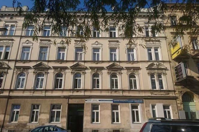 アバイ ホステル