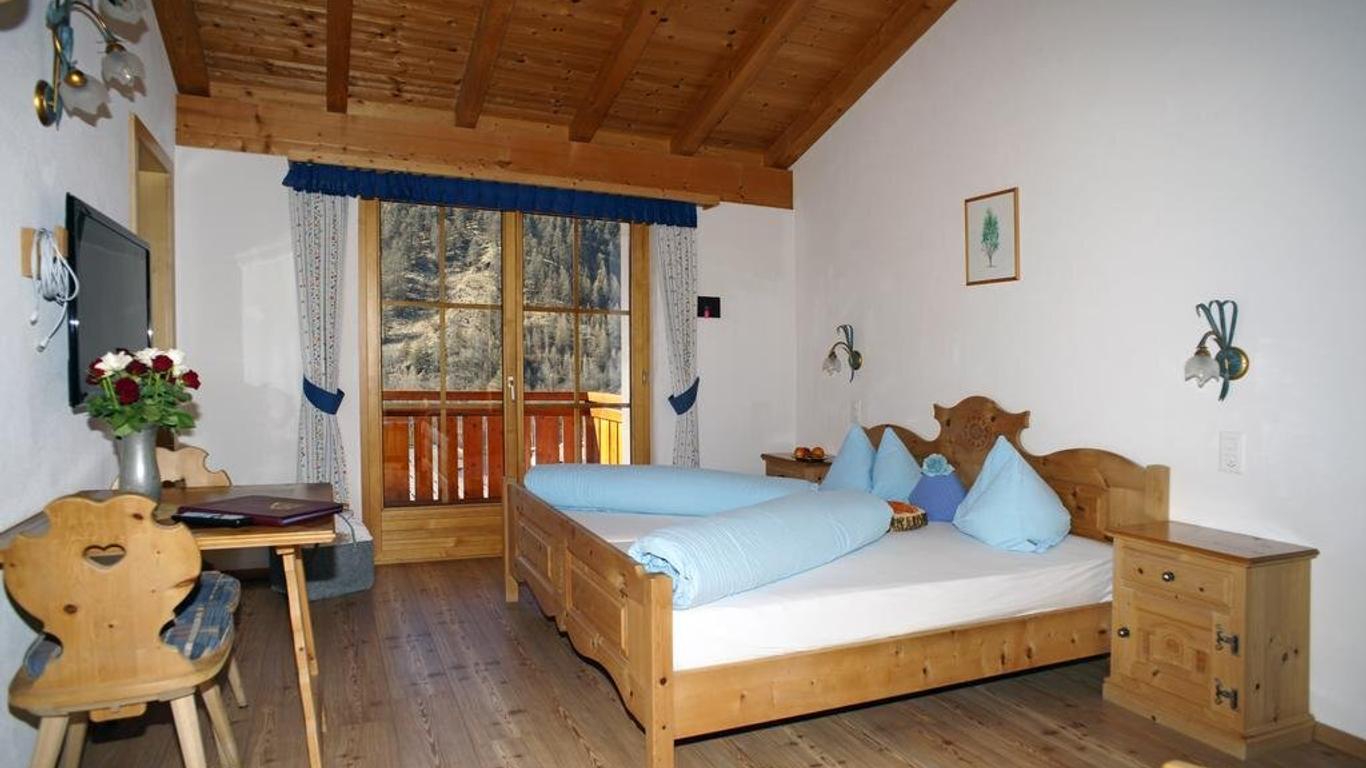 Hotel Crusch Alba