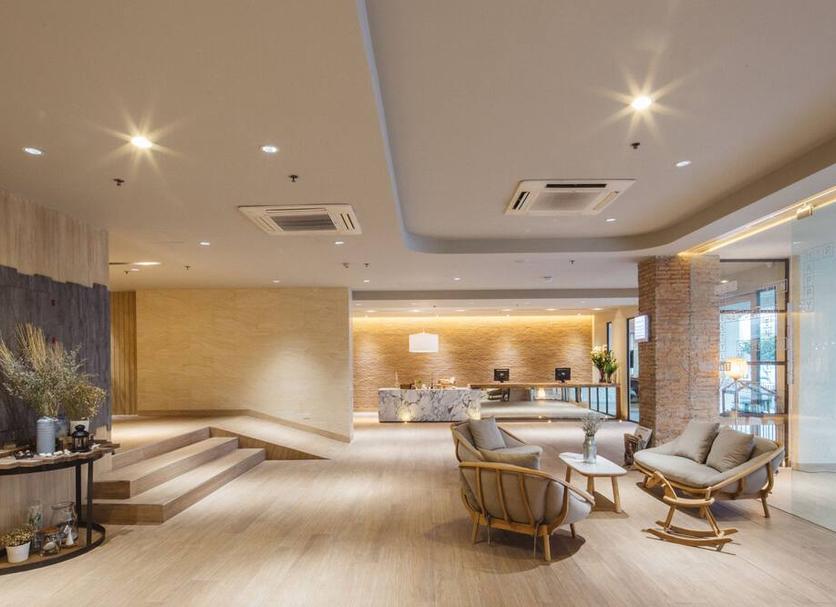 ラウンジ 写真