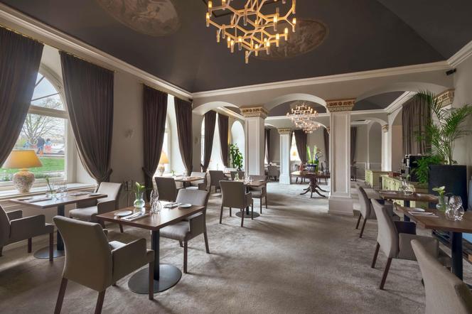 スメタナ ホテル