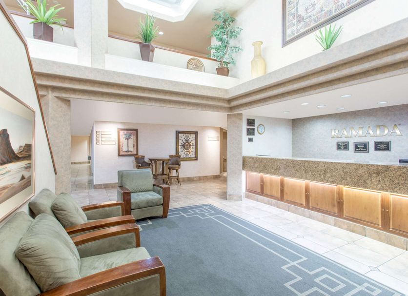 フロントデスク 写真